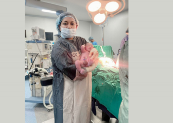 नर्भिक आईभीएफमा ५५ वर्षकी महिलाले जन्माइन् सन्तान