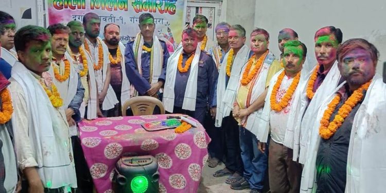 सुनचाँदी व्यवसायी द्वारा होली मिलन समारोह कार्यक्रम सम्पन्न ।