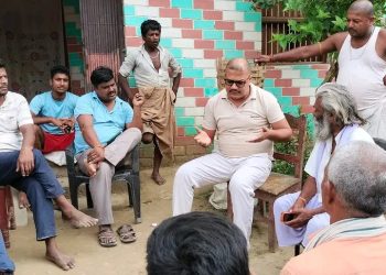 गाँउपालिका अध्यक्ष सिंह गुनासो सुन्न टोल टोलमा