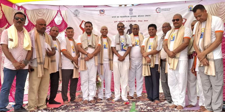 दुर्गाभगवतीमा भव्य रूपमा सम्पन्न अन्तर्राष्ट्रिय योग दिवस २०२५